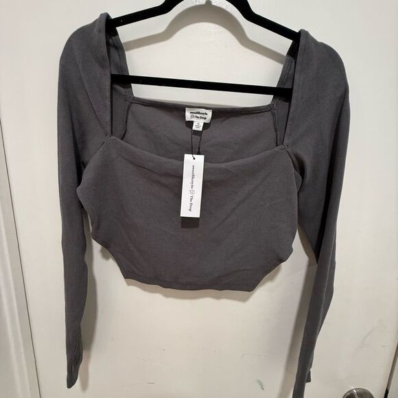 Amazon Gray Fitted Crop Bodysuit - Picture 1 of 6